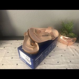 Rose gold Birkenstock’s